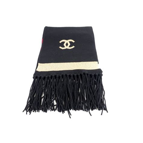 écharpe chanel femme|chanel cashmere headscarf.